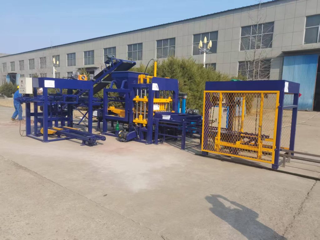 qt4-15 auto block making machine